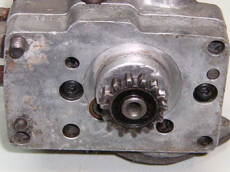 The fuel pump drive end on the governor.JPG